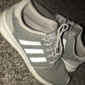 Adidas tennis shoes